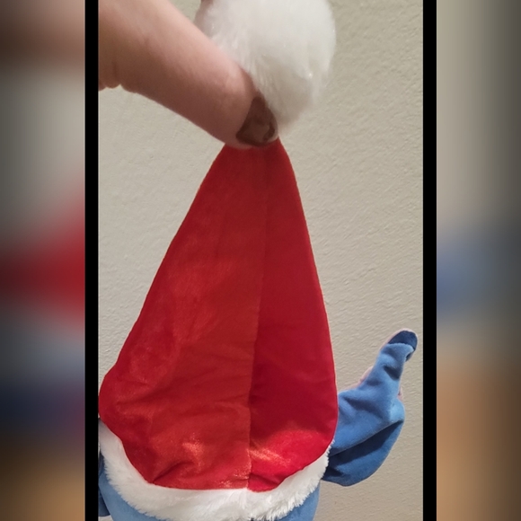 NEW Disney Greeter Stitch 16" Blue Plush Stitch Santa Suit Christmas - Picture 4 of 5